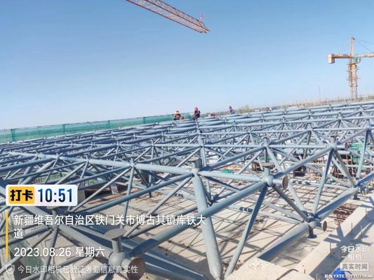 الإطار الفولاذي الخفيف المجهز مسبقاً هيكل المبنى مع لوحة ساندويتش