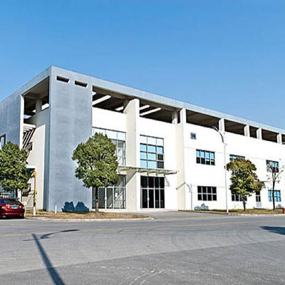 مستودع حظيرة هيكل فولاذي مسبق الصنع خفيف الوزن بمعيار GB